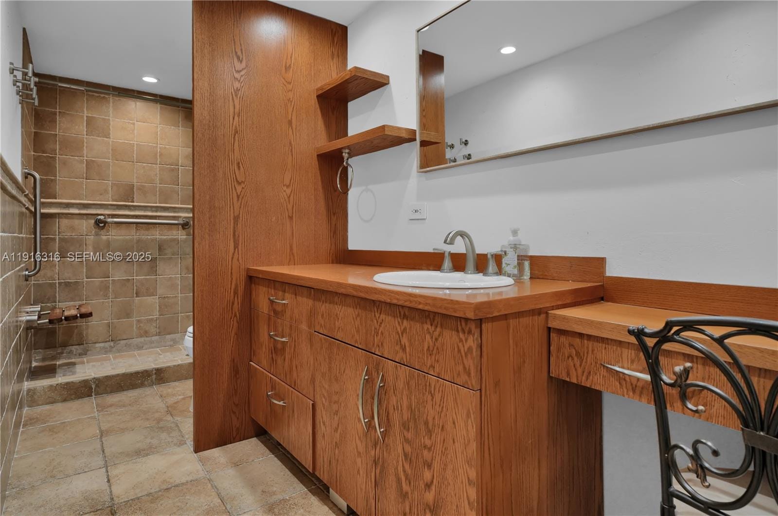 5005 Collins Avenue 402, Miami Beach, FL 33140 photo 13