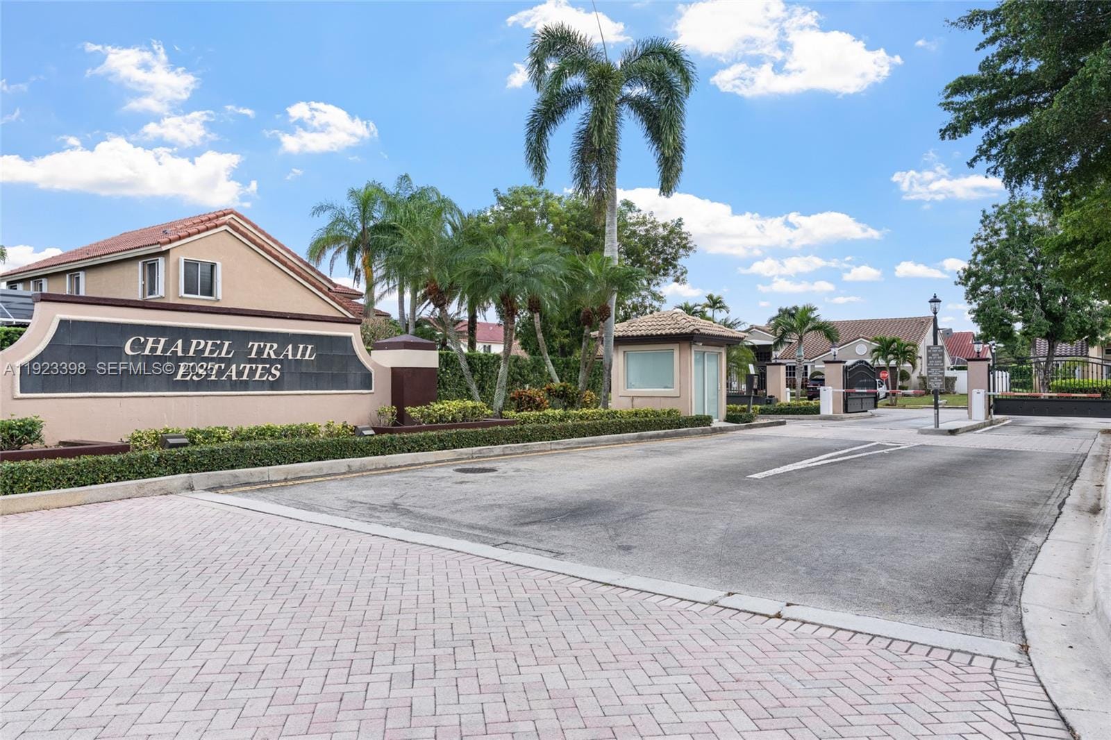 19427 NW 13th Street, Pembroke Pines, FL 33029 photo 5