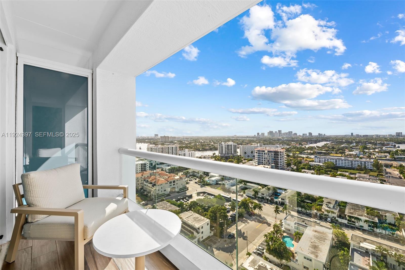 551 N Fort Lauderdale Beach Boulevard R1904, Fort Lauderdale, FL 33304, Fort Lauderdale