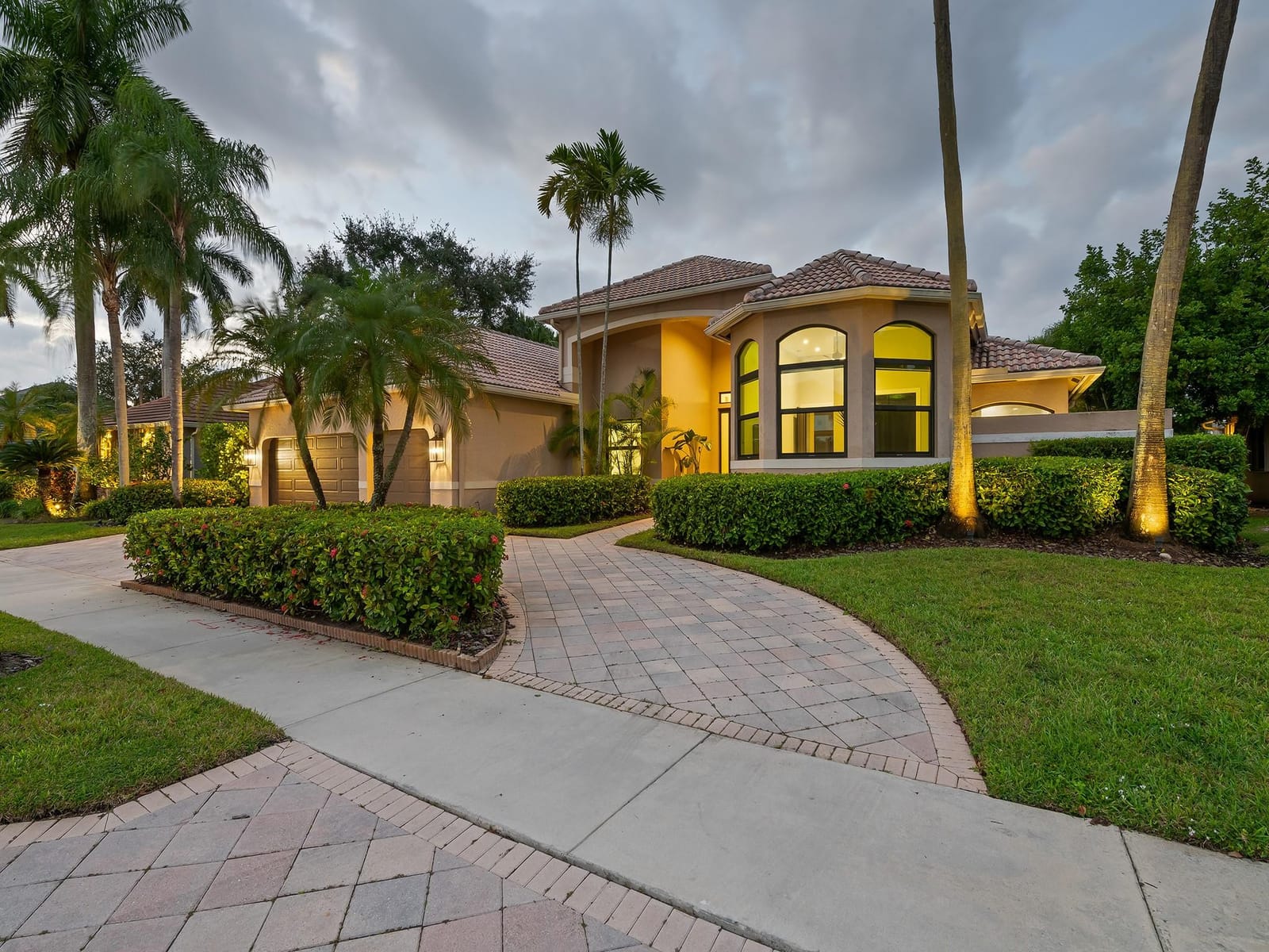2583 Mayfair Lane, Weston, FL 33327 photo 5