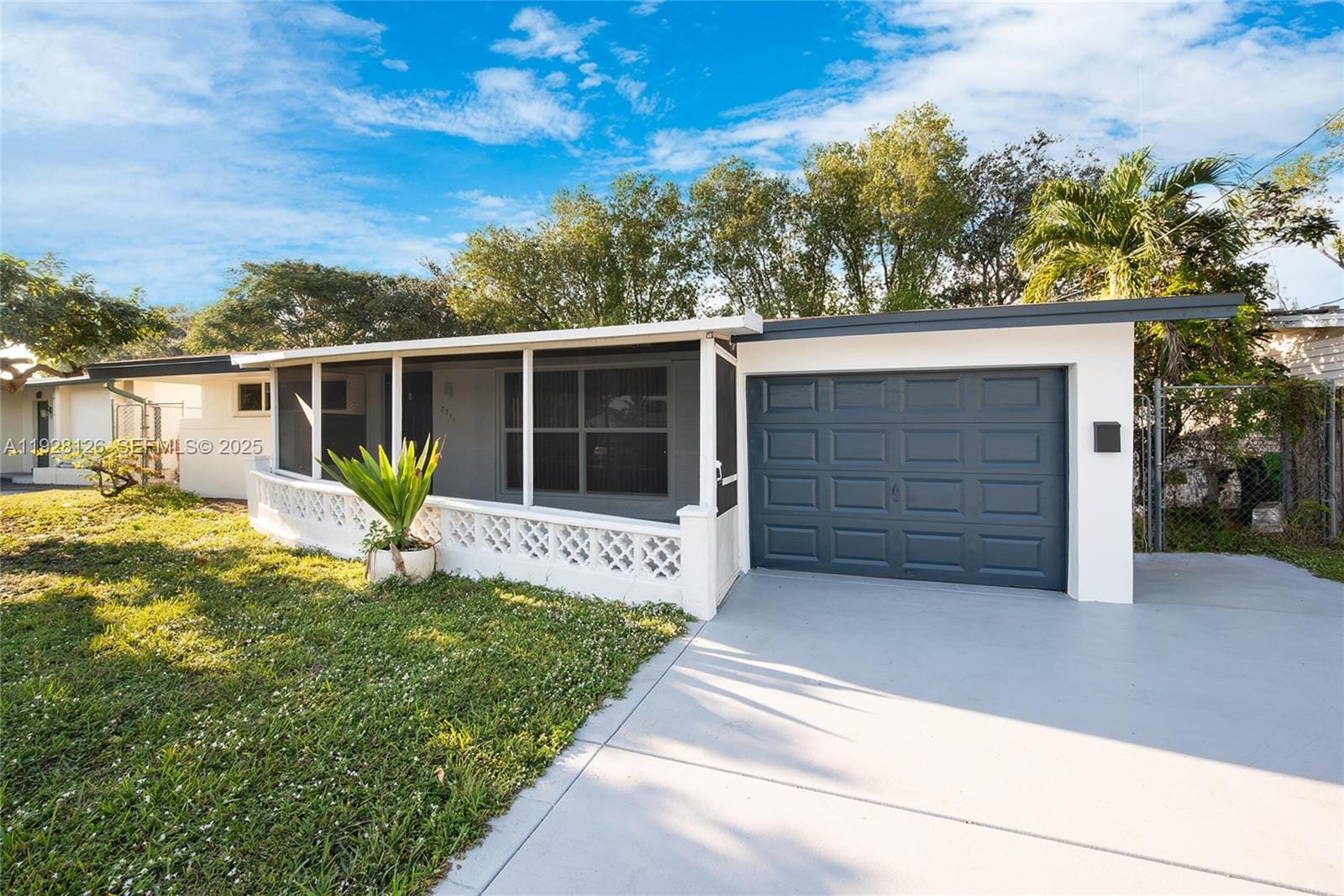 2311 NW 73rd Avenue, Sunrise, FL 33313