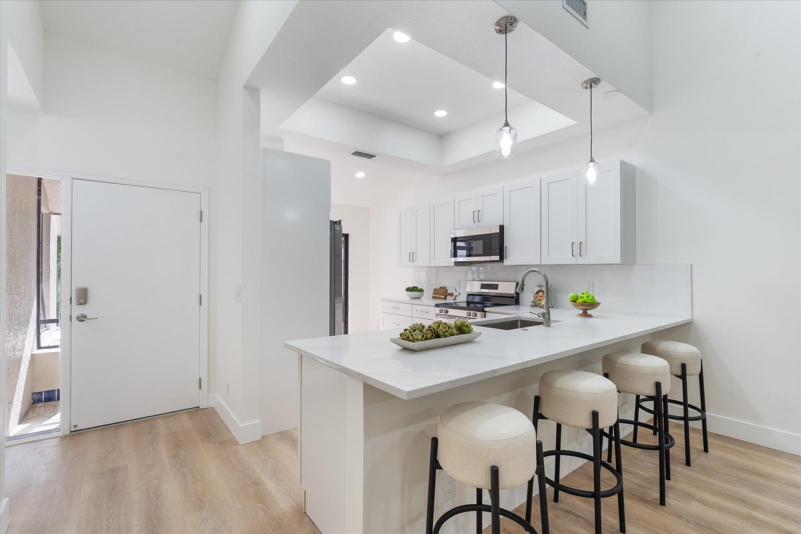 10967 Lake Front Place — photo 3
