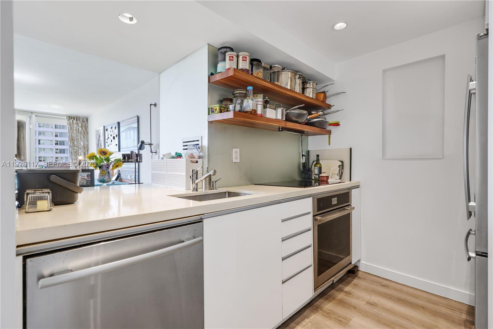 1200 W Ave 615 615, Miami Beach, FL 33139, Miami Beach