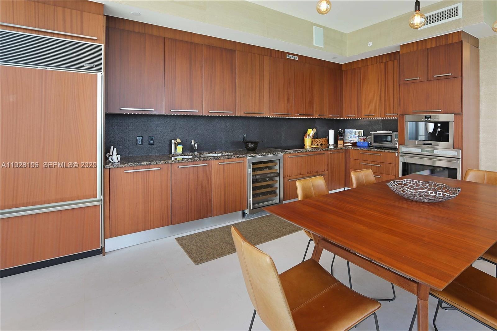 15901 Collins Avenue 1101, Sunny Isles Beach, FL 33160 photo 13