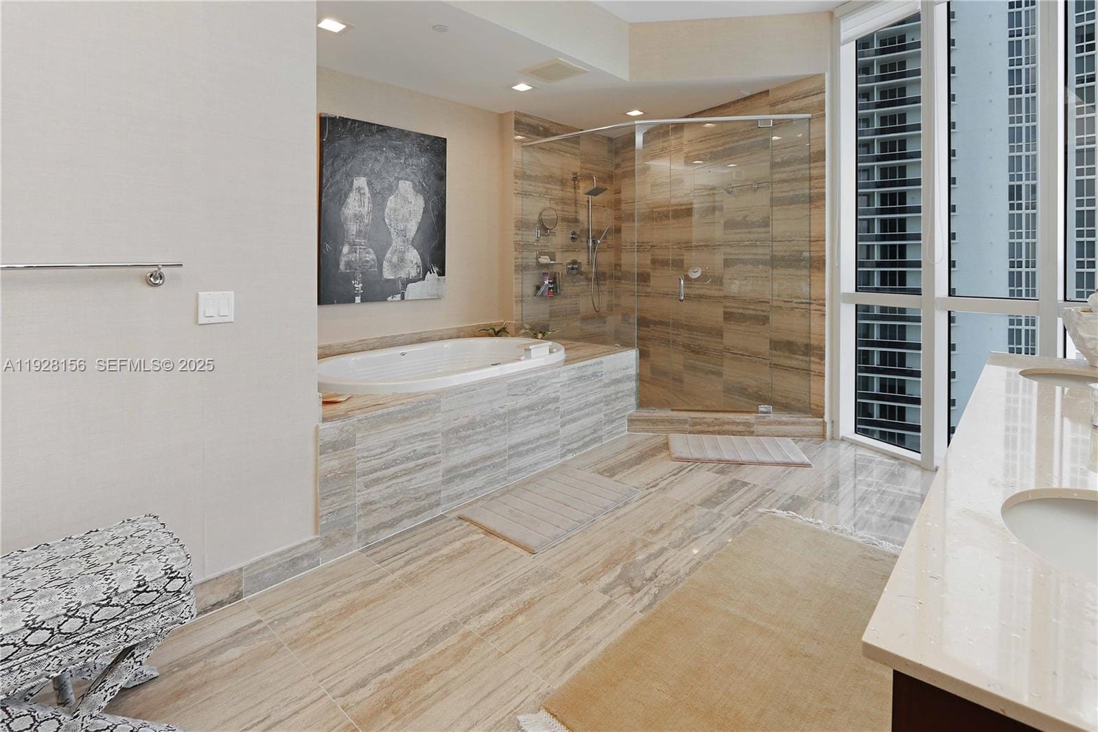15901 Collins Avenue 1101, Sunny Isles Beach, FL 33160 photo 25