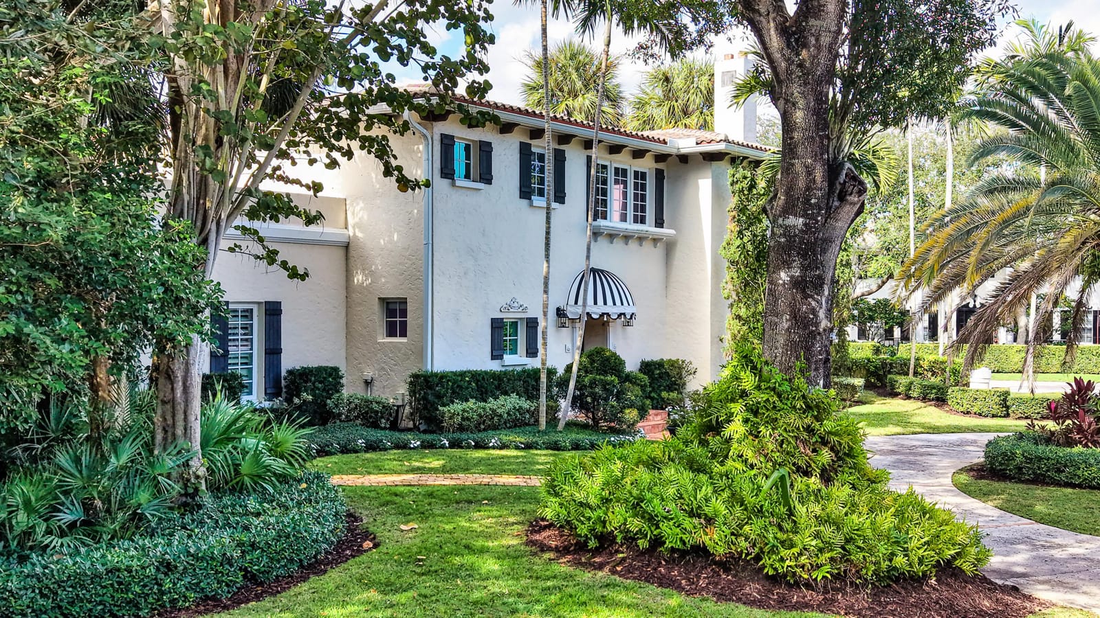 399 Florenada Terrace — photo 3