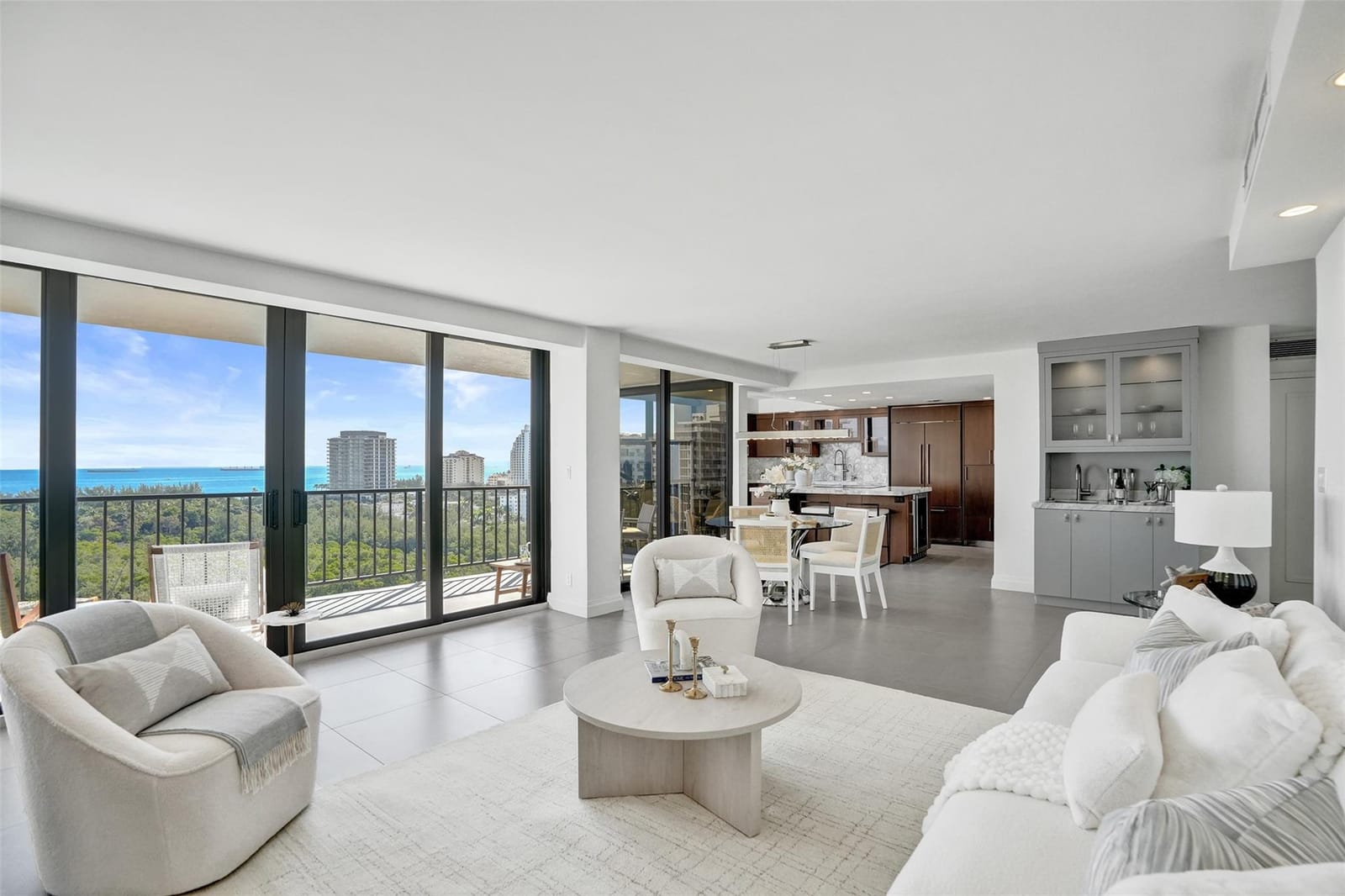 936 Intracoastal Drive 17G, Fort Lauderdale, FL 33304 - photo 1 of 30