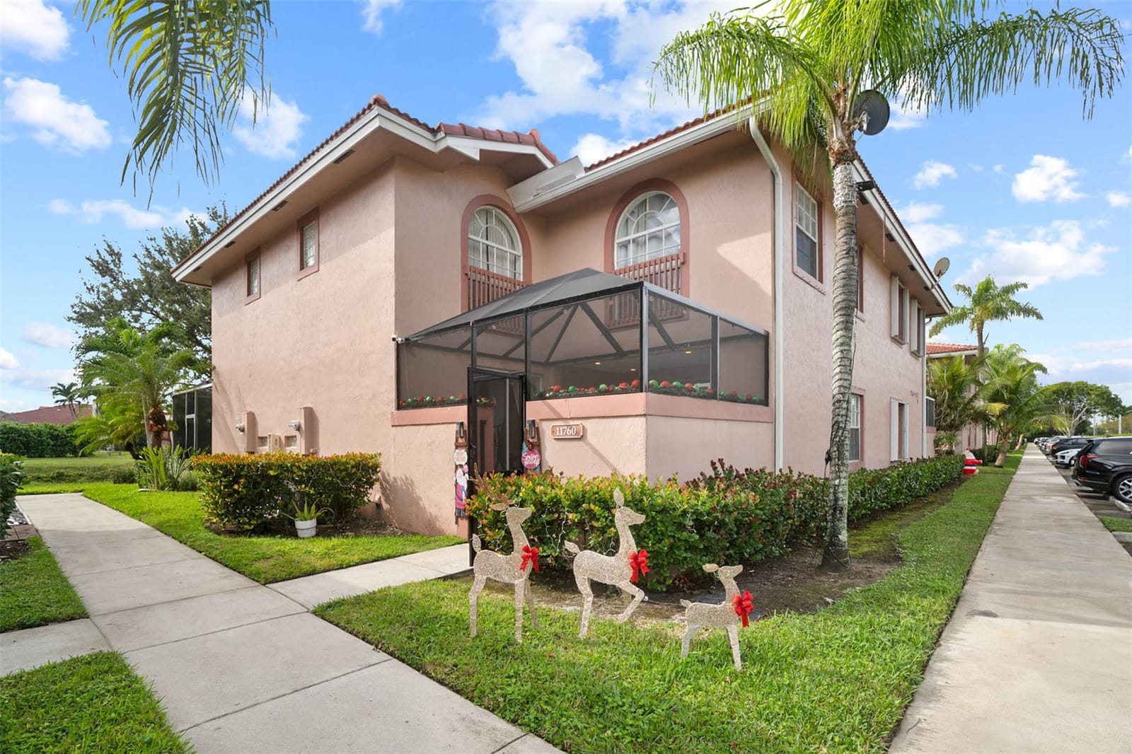 11760 Royal Palm Boulevard — photo 2