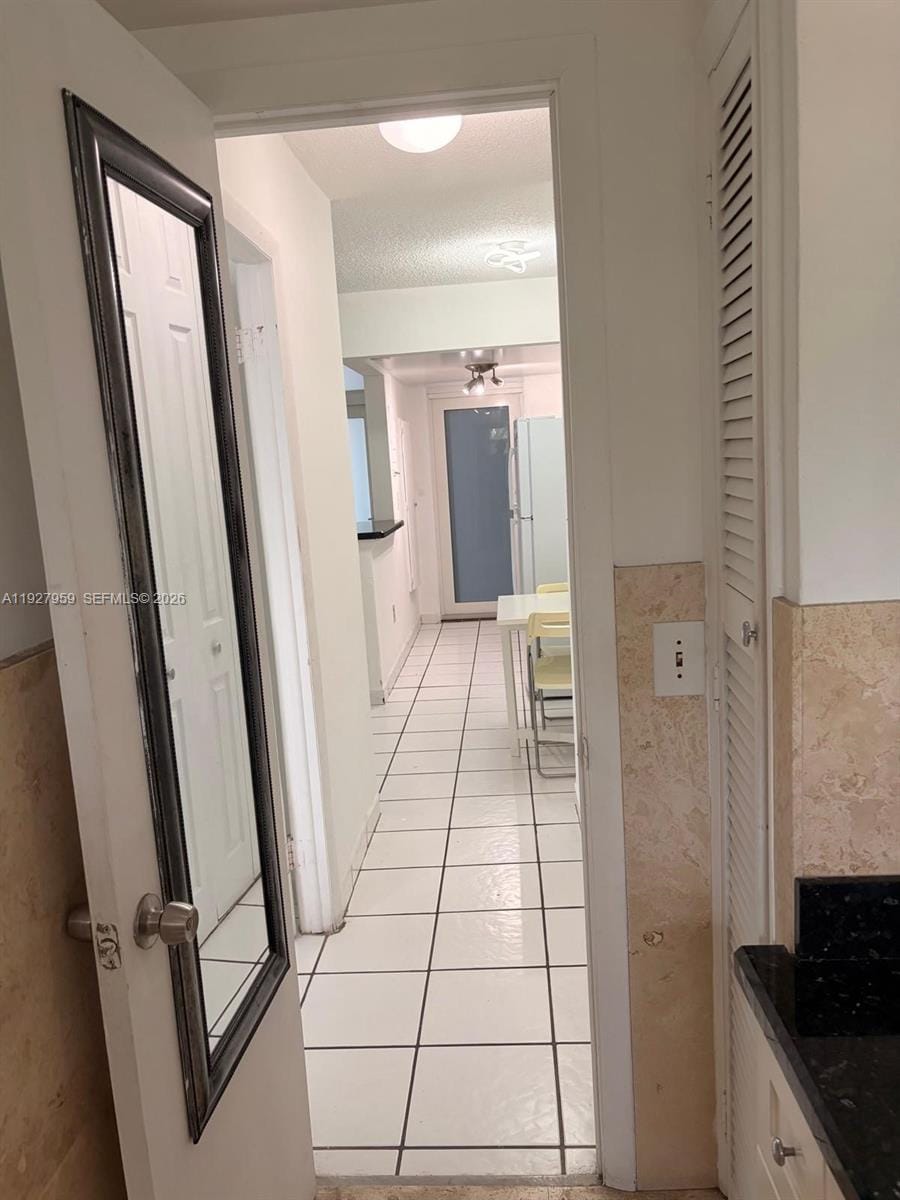 335 Collins Avenue 302 — photo 5