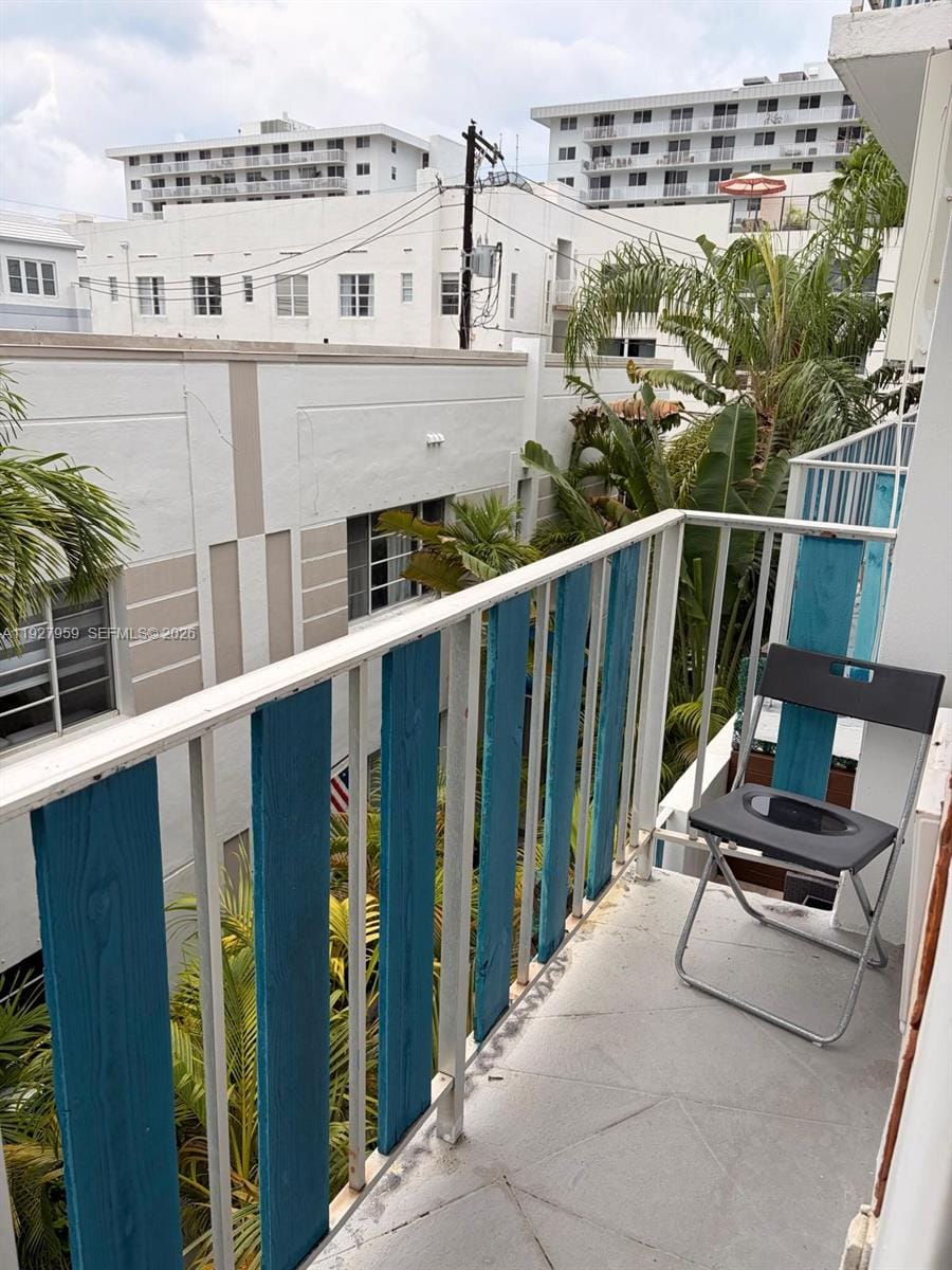 335 Collins Avenue 302 — photo 8