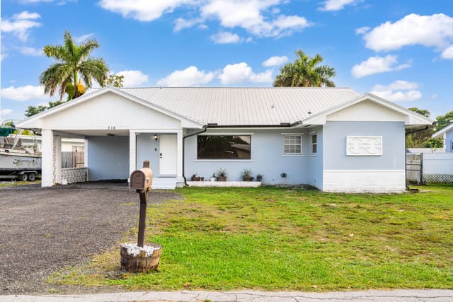 316 NW Avenue E, sold in Beverly Park, Hollywood, FL