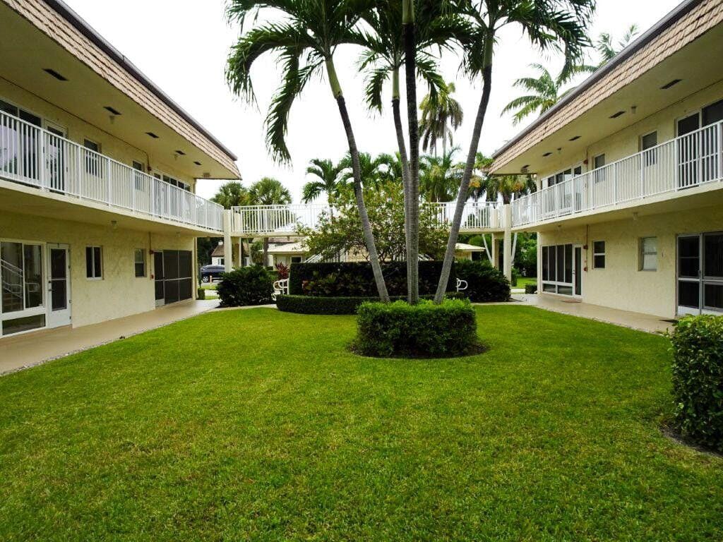 630 Snug Harbor Drive C6, Boynton Beach, FL 33435 photo 10