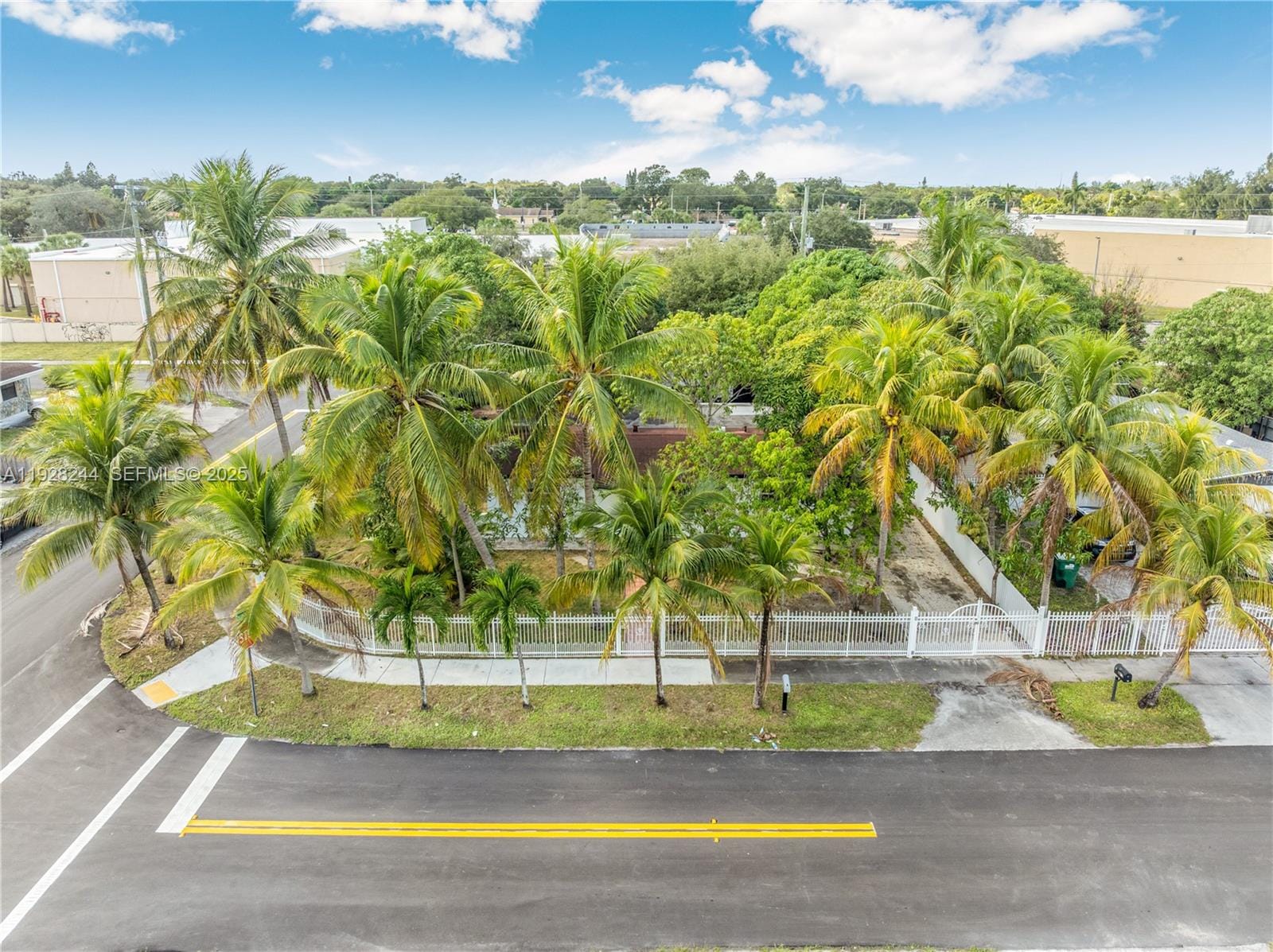 17144 NW 24th Place, Miami Gardens, FL 33056 photo 8