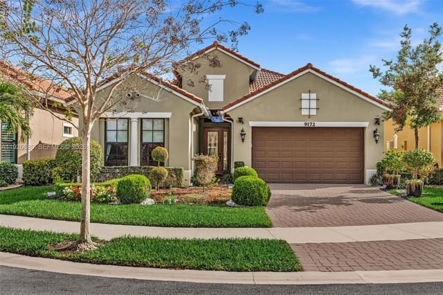 9172 E Leon Circle E, Parkland, FL 33076