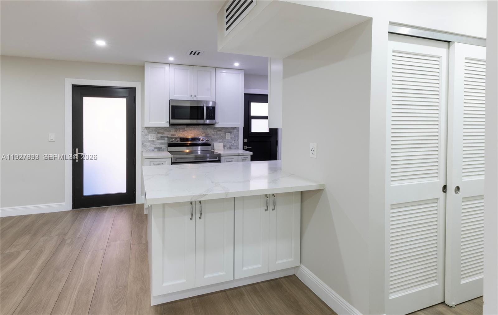 6855 Edgewater Drive 1DS — photo 12