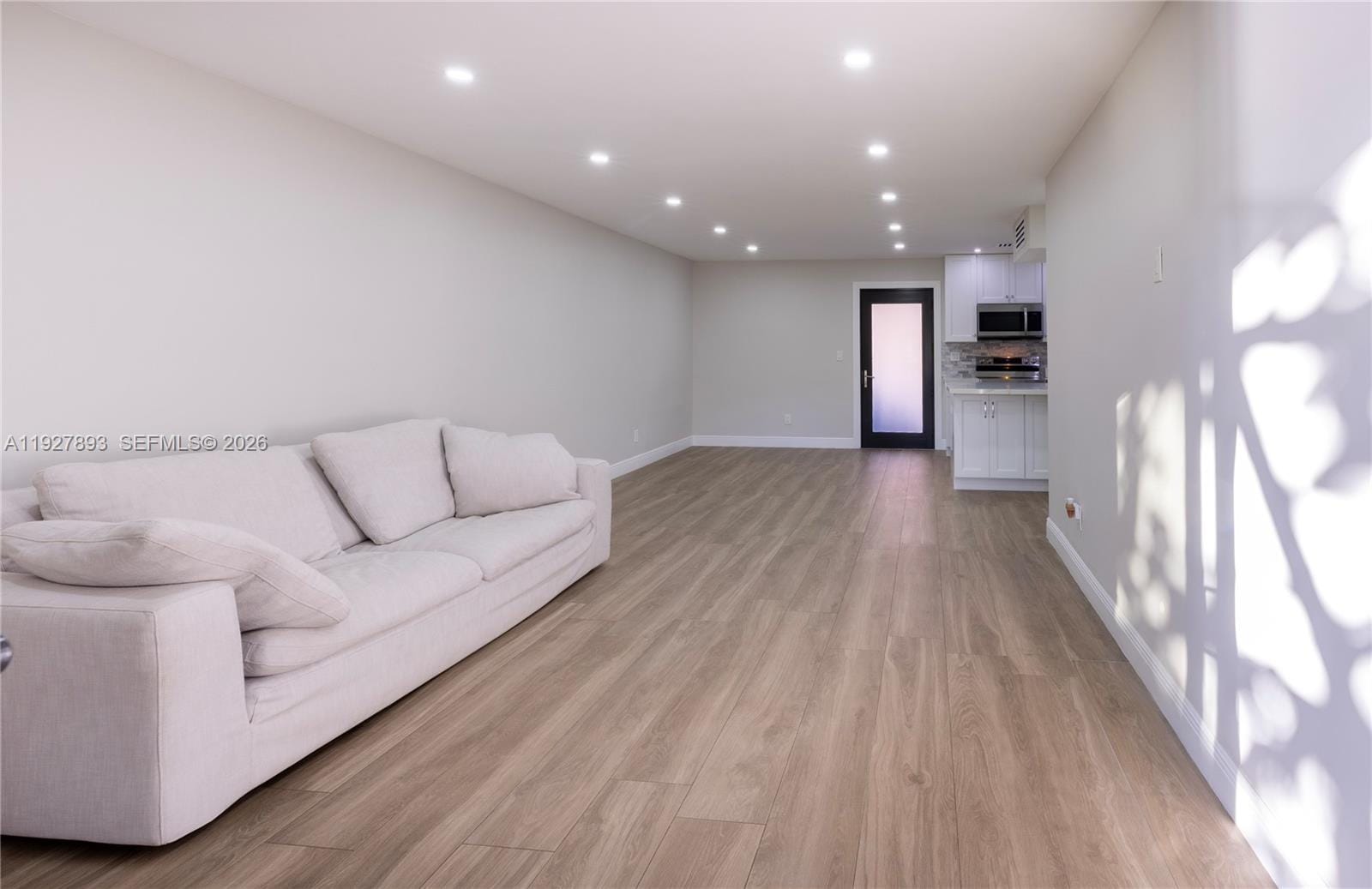 6855 Edgewater Drive 1DS — photo 10
