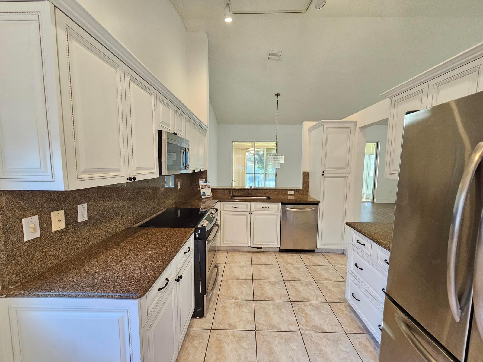 9637 Shadybrook Drive 201 — photo 10