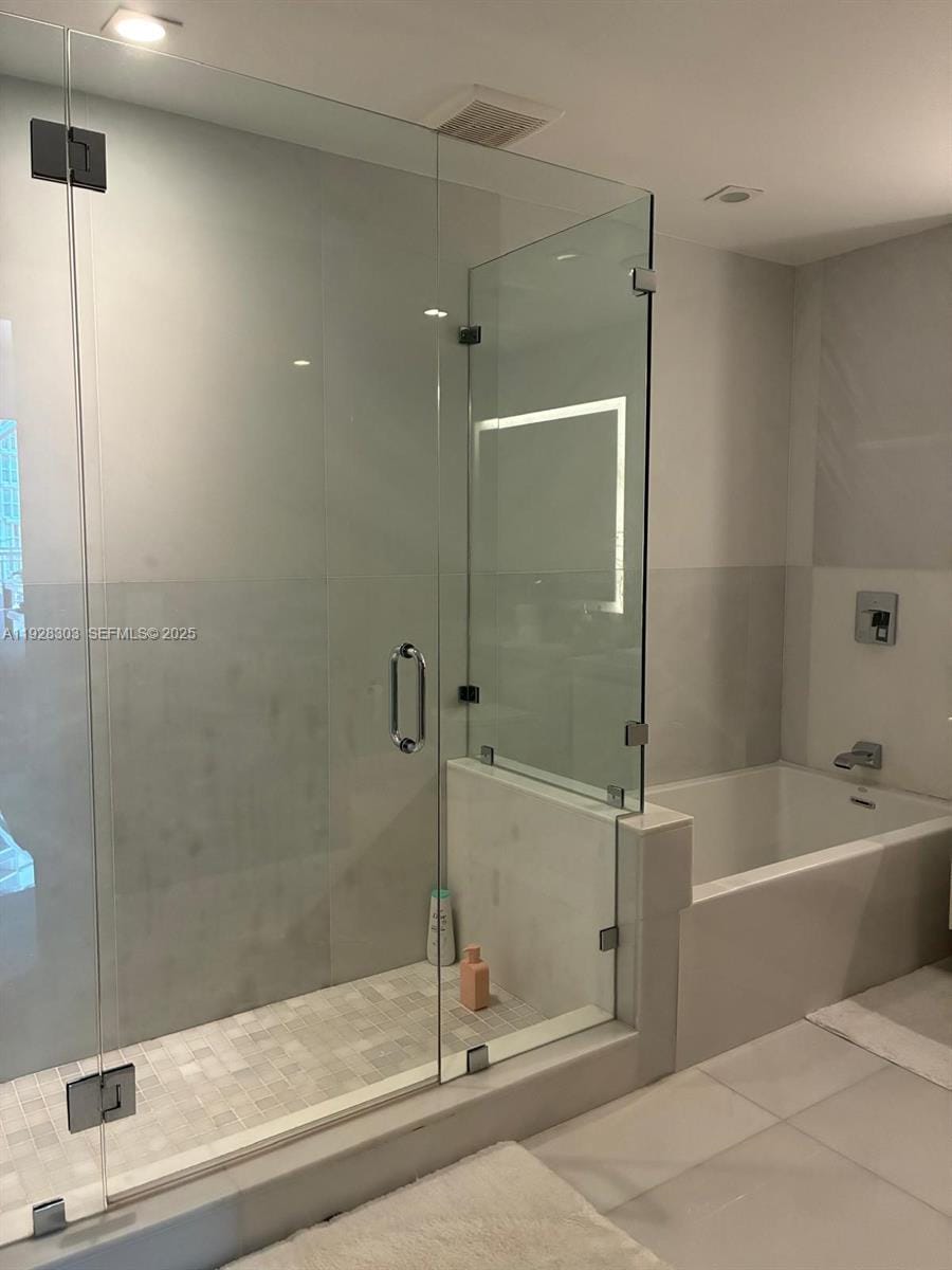 300 Sunny Isles Boulevard 4-506, Sunny Isles Beach, FL 33160 photo 18