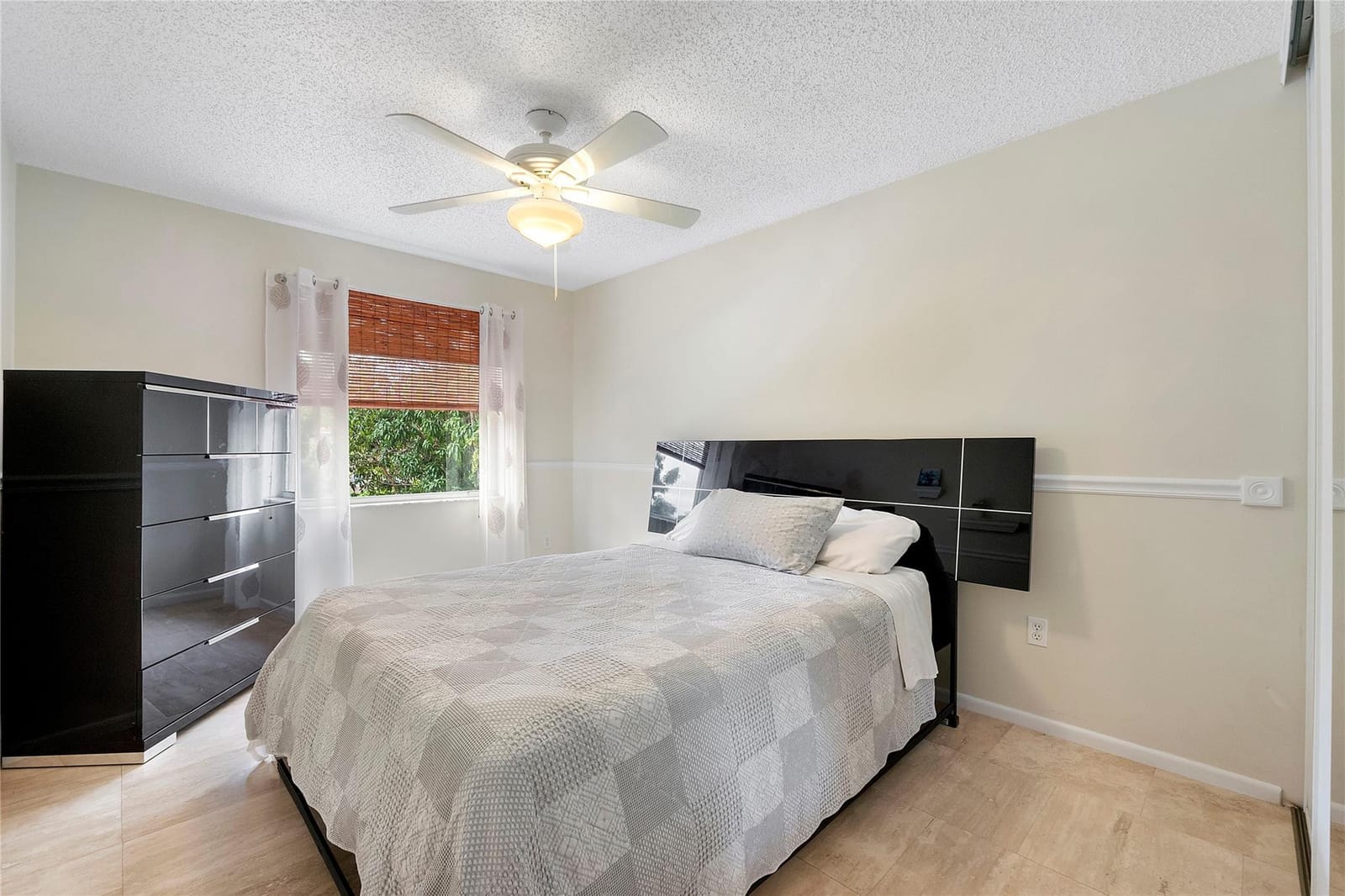 659 NW 88th Drive, Coral Springs, FL 33071 photo 17