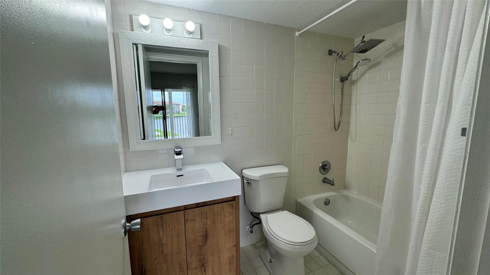 300 SW 134th Way 304E — photo 12
