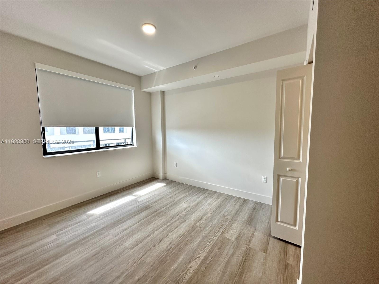 18412 Homestead Avenue 438 — photo 3
