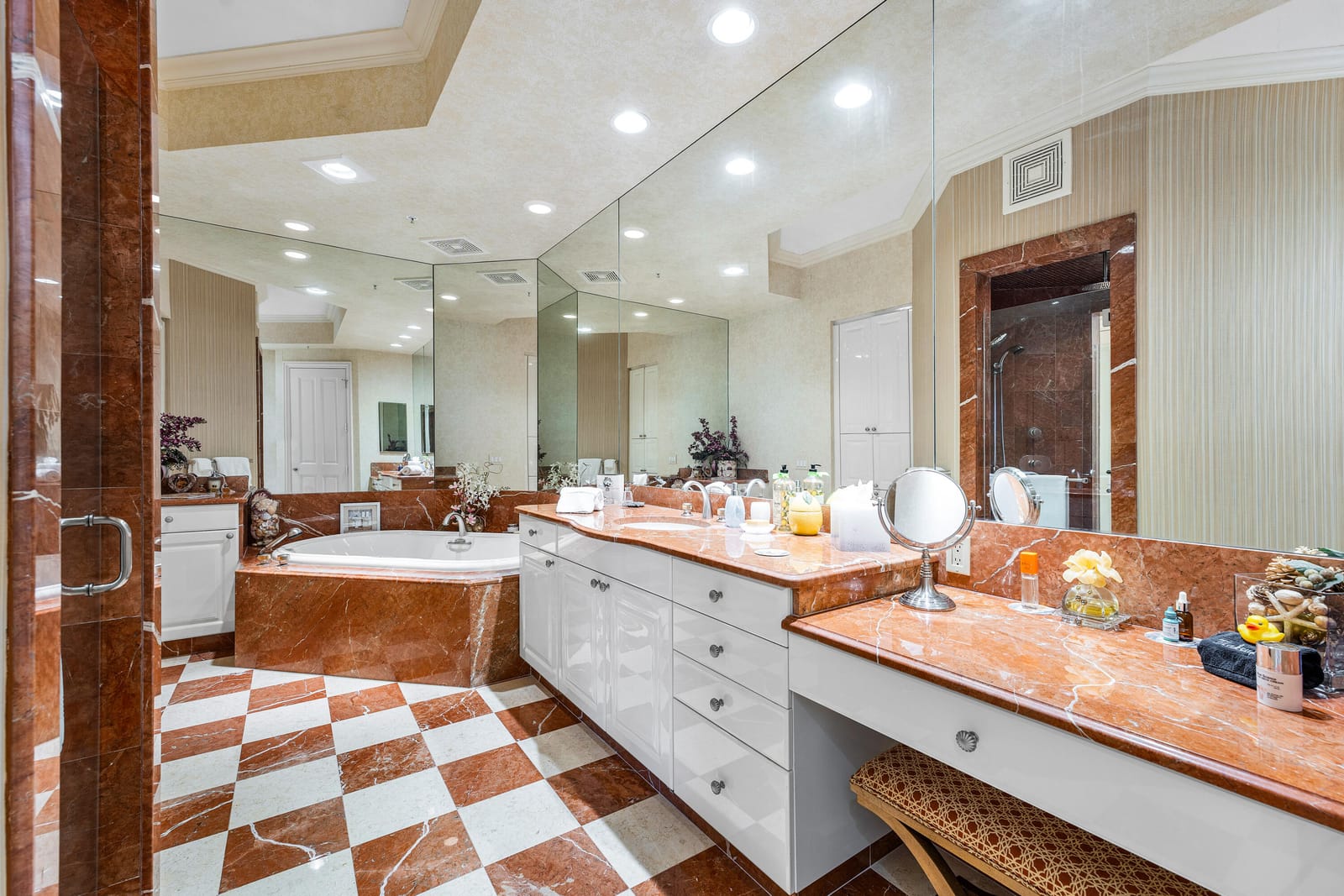 622 N Flagler Drive 604, West Palm Beach, FL 33401 photo 13