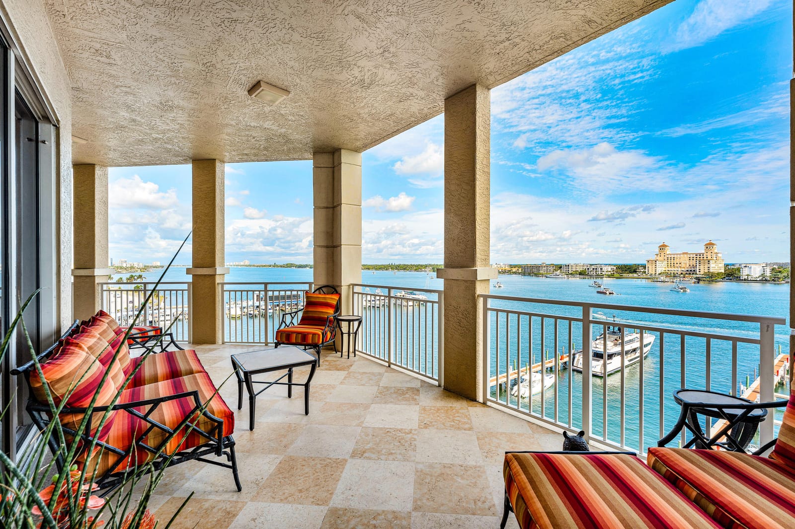 622 N Flagler Drive 604 — photo 8
