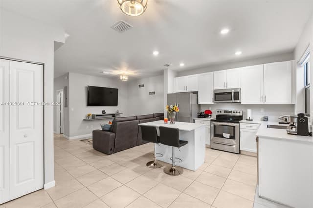9917 SW 228th Terrace, sold in Enclave South Phase 2, Miami, FL