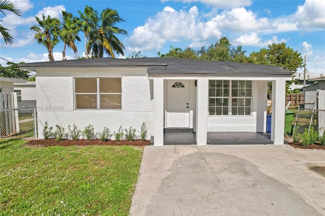 608 NW 6th Court, sold in Foster Park, Hallandale Beach, FL