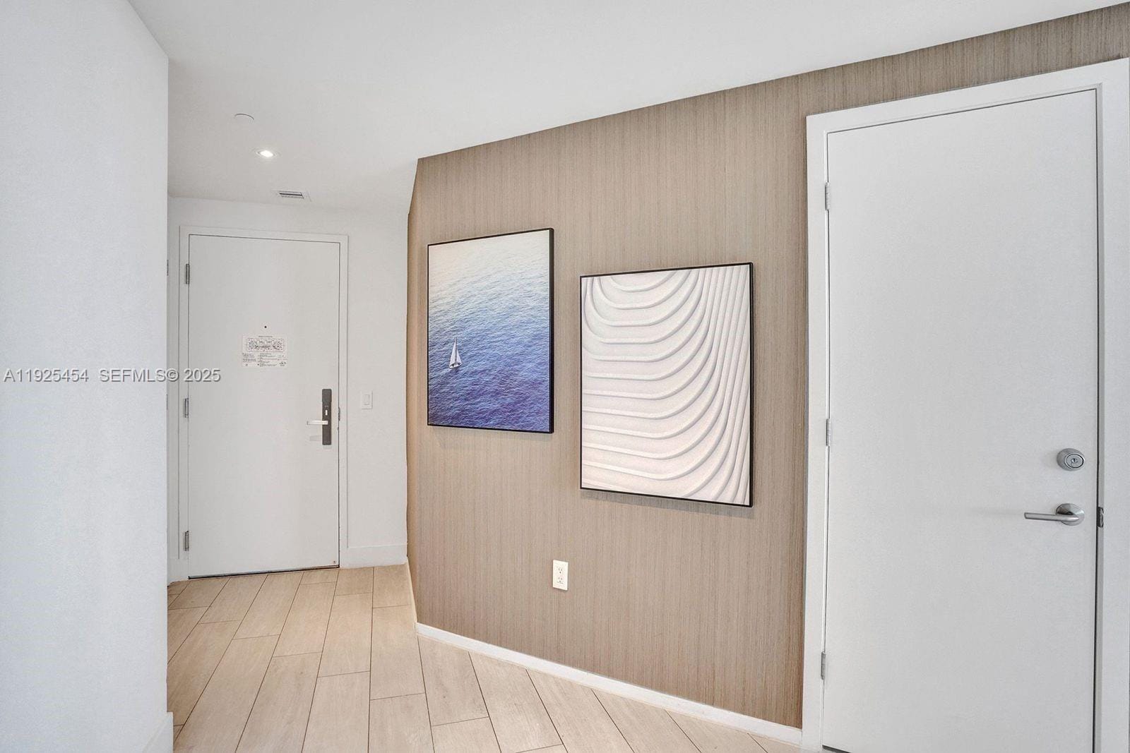 4010 S Ocean Drive R1108 — photo 5
