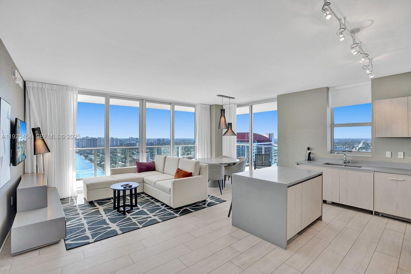 4010 S Ocean Drive R1108, Hollywood, FL 33019, Hollywood