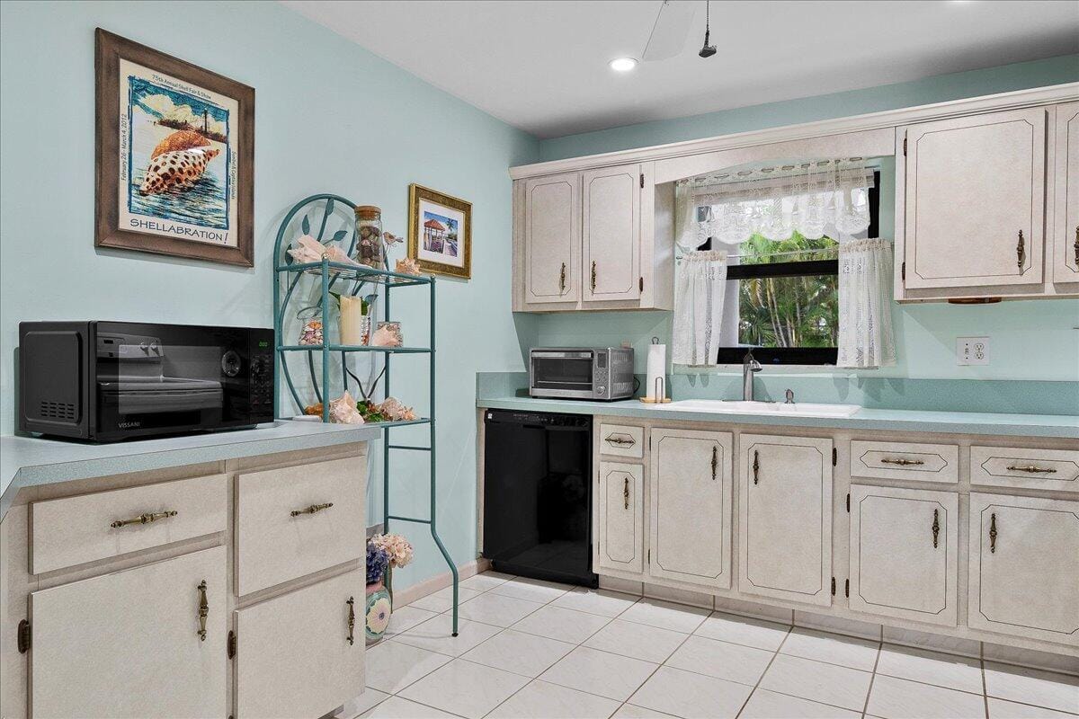 755 Saturn Street H101, Jupiter, FL 33477 photo 13