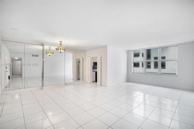 4747 Collins Avenue 207, Miami Beach, FL 33140