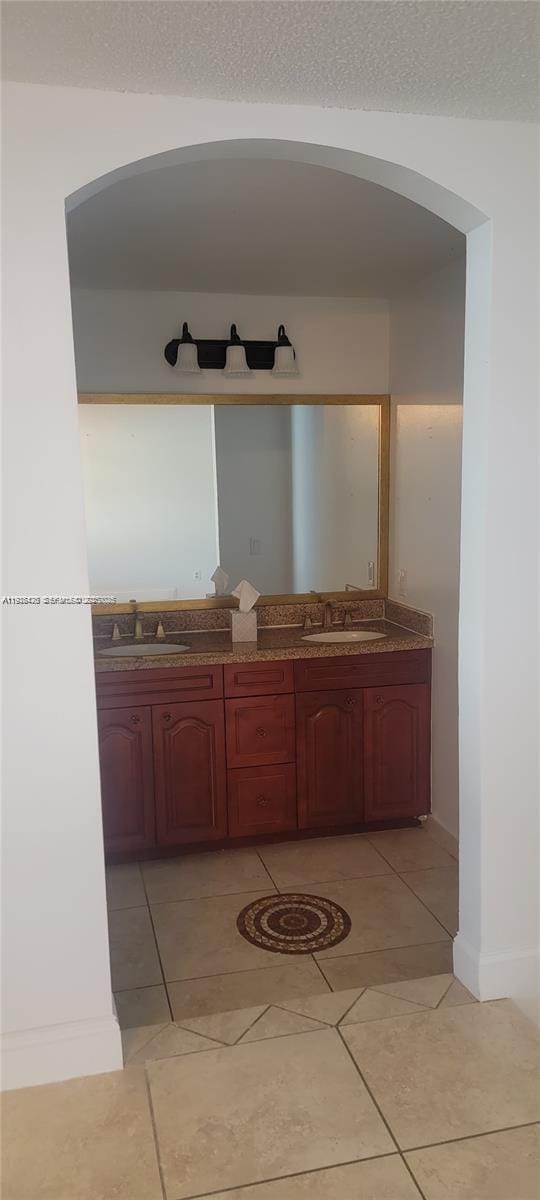 5861 NW 201st Lane — photo 3