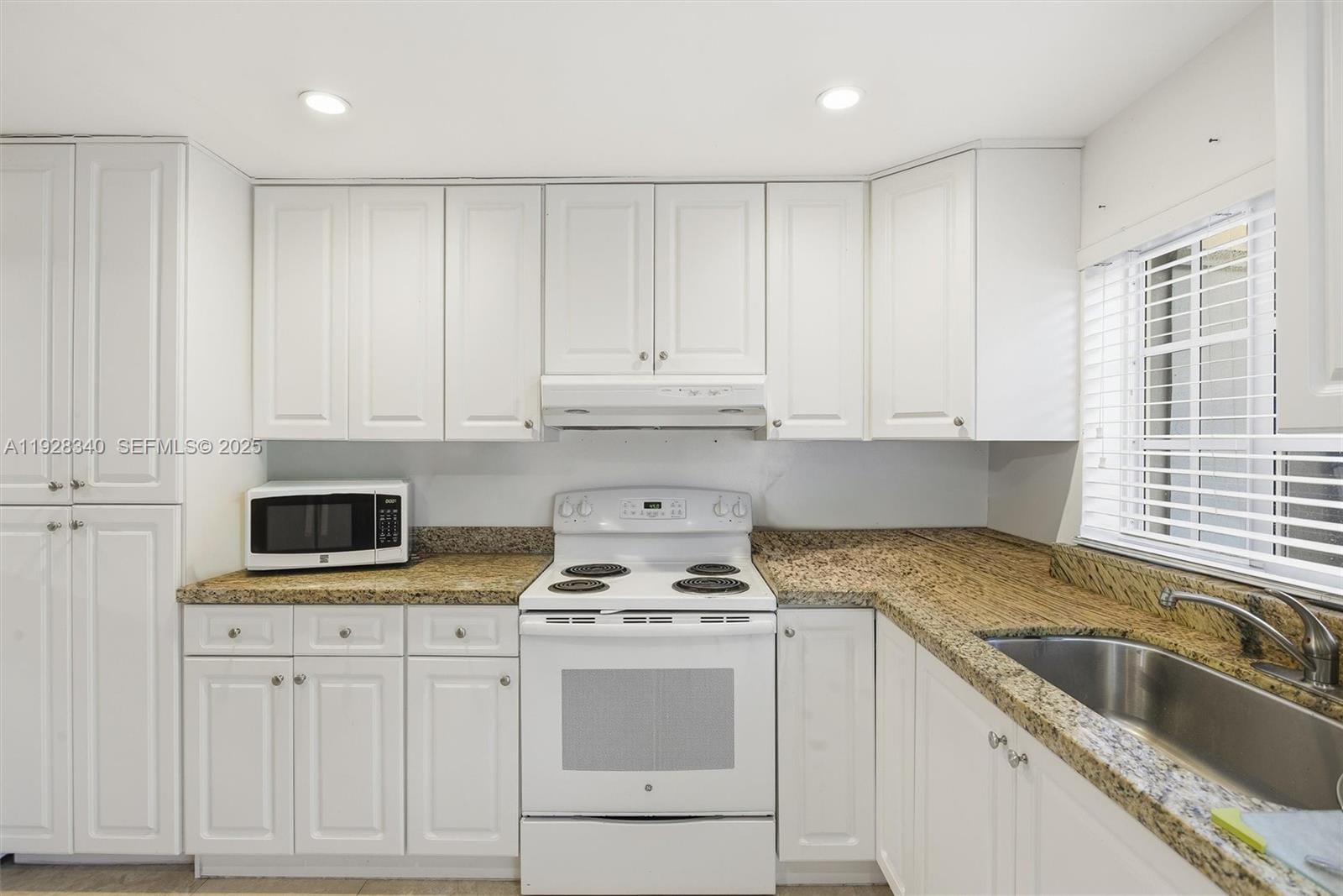 2642 NW 24th Avenue, Miami, FL 33142 photo 23