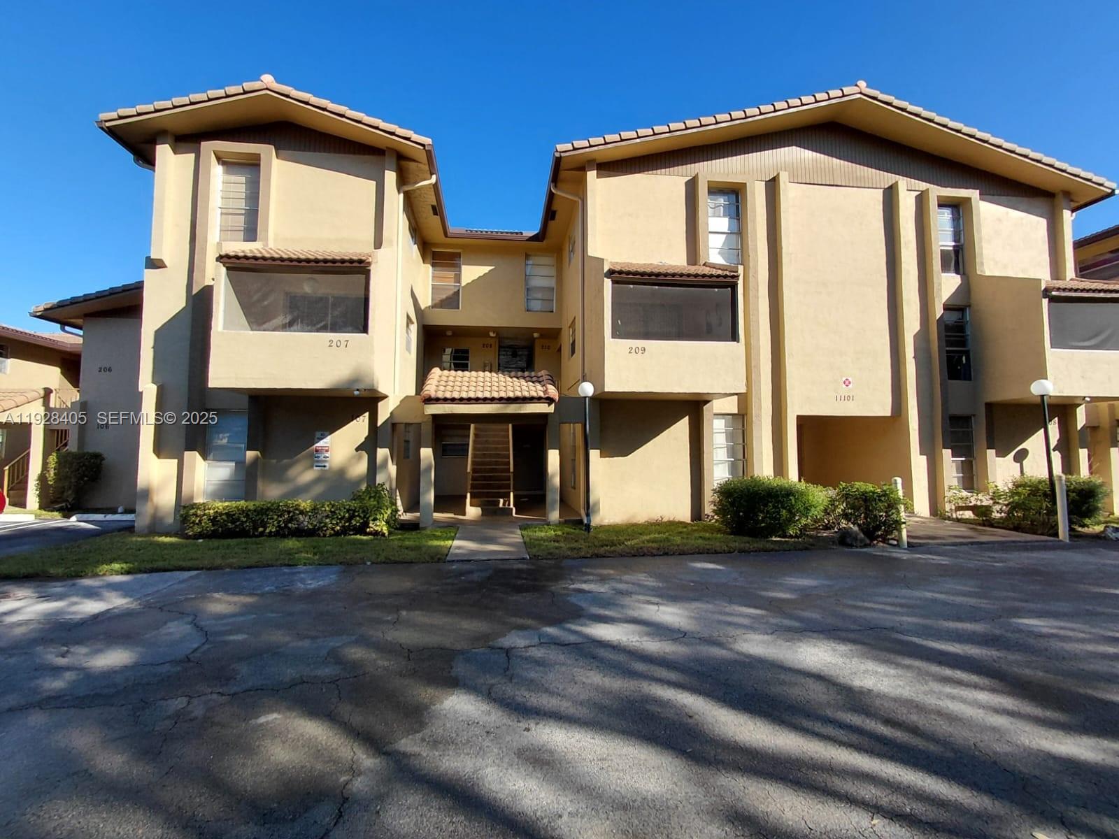 11101 Royal Palm Boulevard 208, Coral Springs, FL 33065, Coral Springs