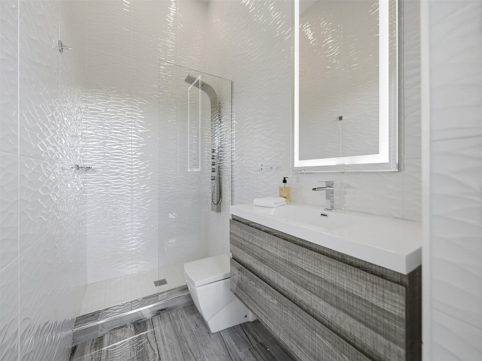 2213 NE 37th Drive, Fort Lauderdale, FL 33308 photo 17