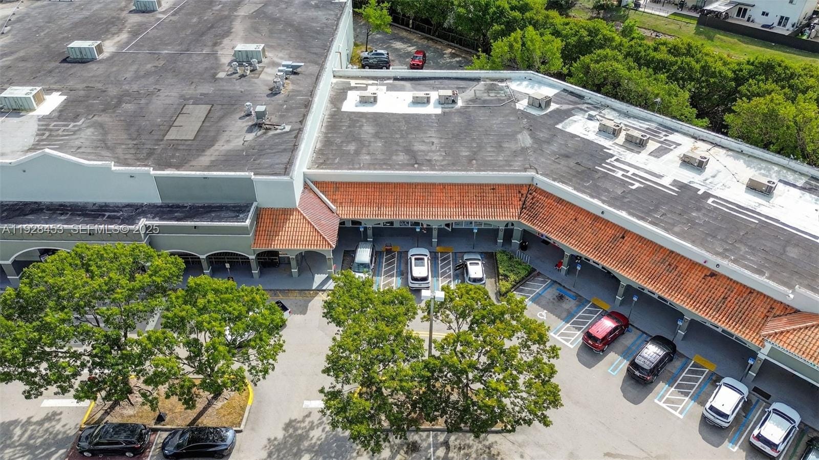 Furniture Furniture Store For Sale In The Tamiami Area, Miami, FL 33184 photo 20