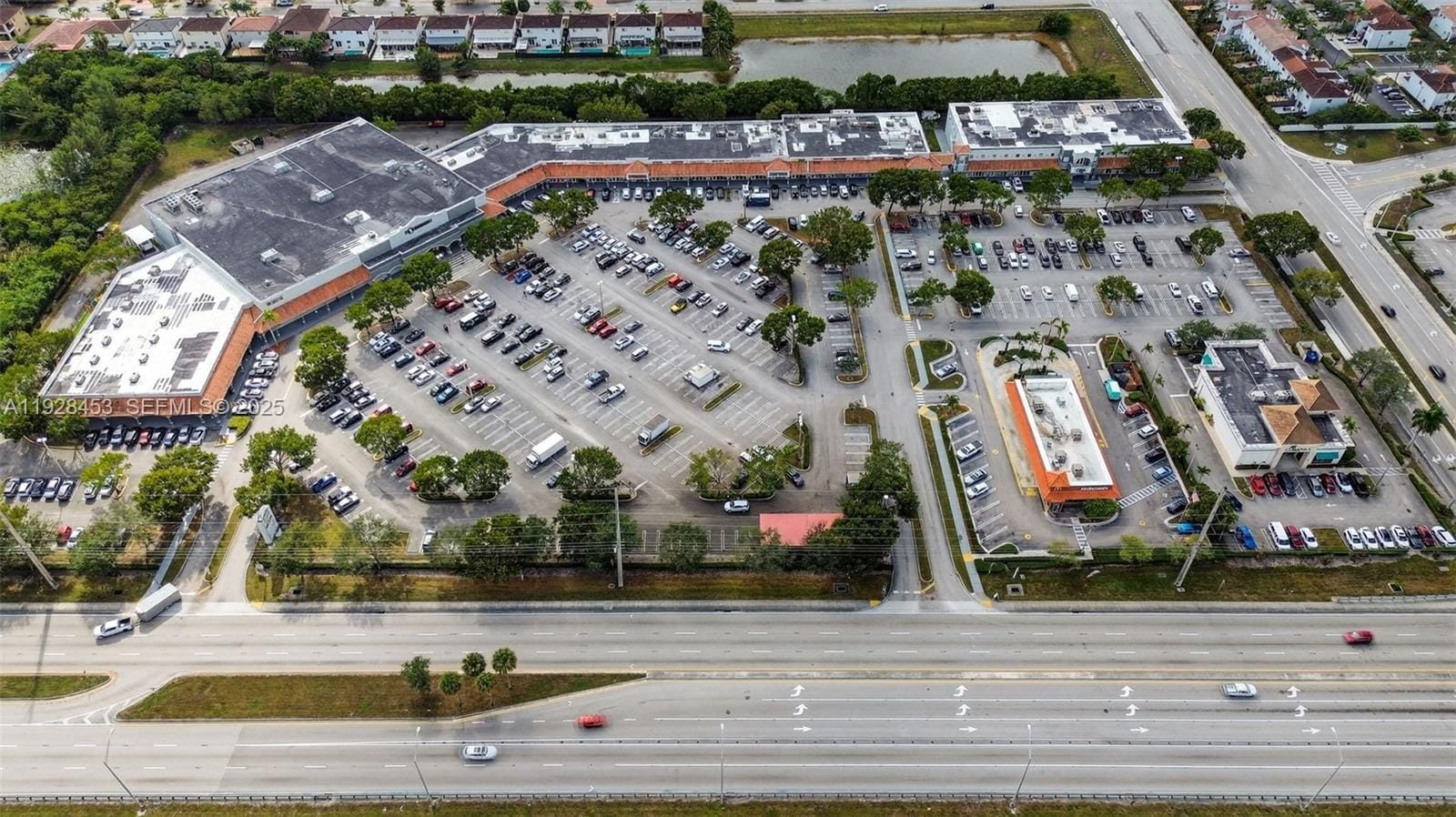 Furniture Furniture Store For Sale In The Tamiami Area, Miami, FL 33184 photo 23