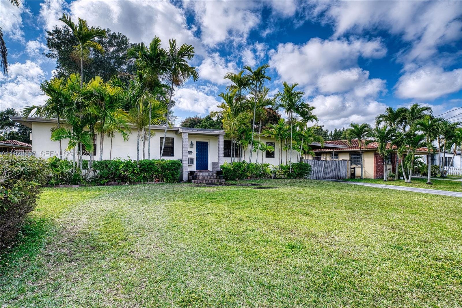 6550 SW 27th Street — photo 3