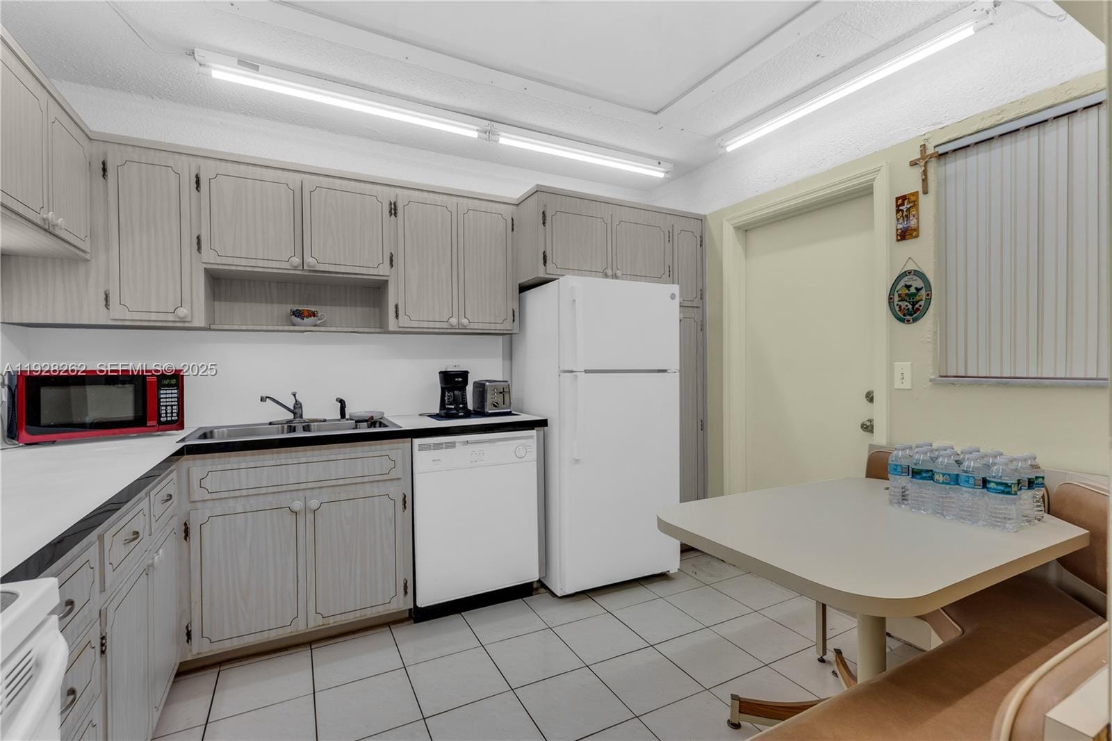 215 SE 3rd Avenue 407B — photo 2
