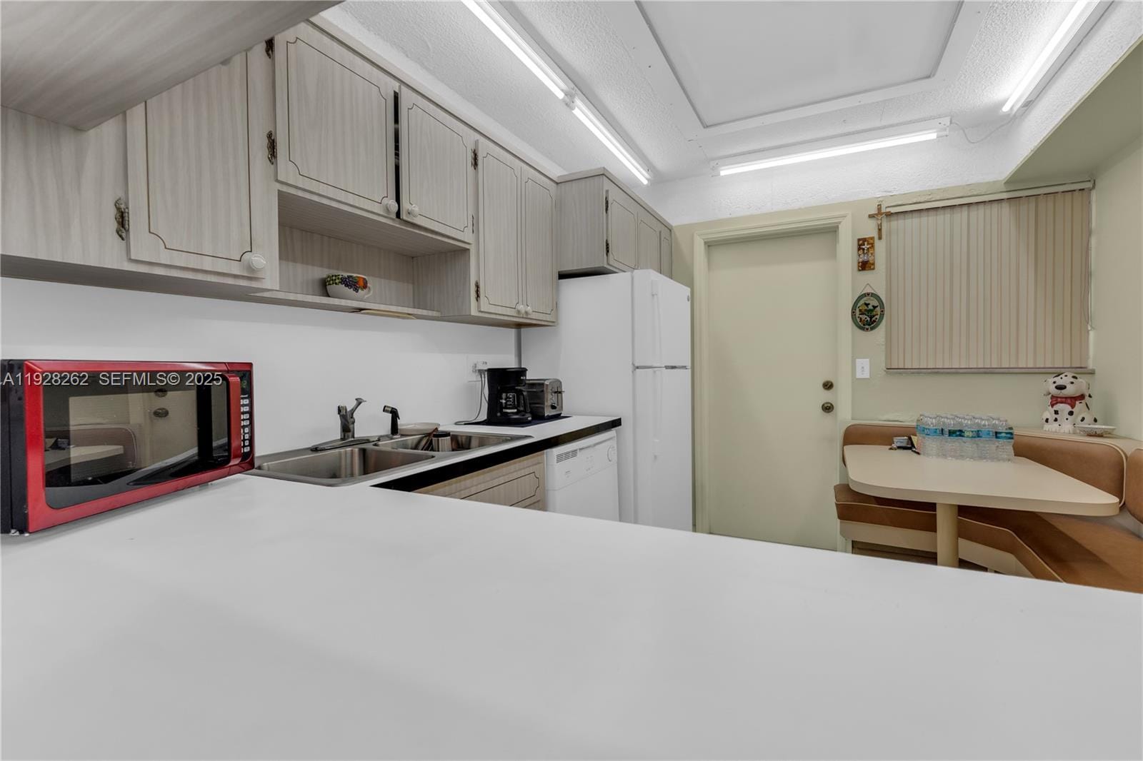 215 SE 3rd Avenue 407B — photo 3