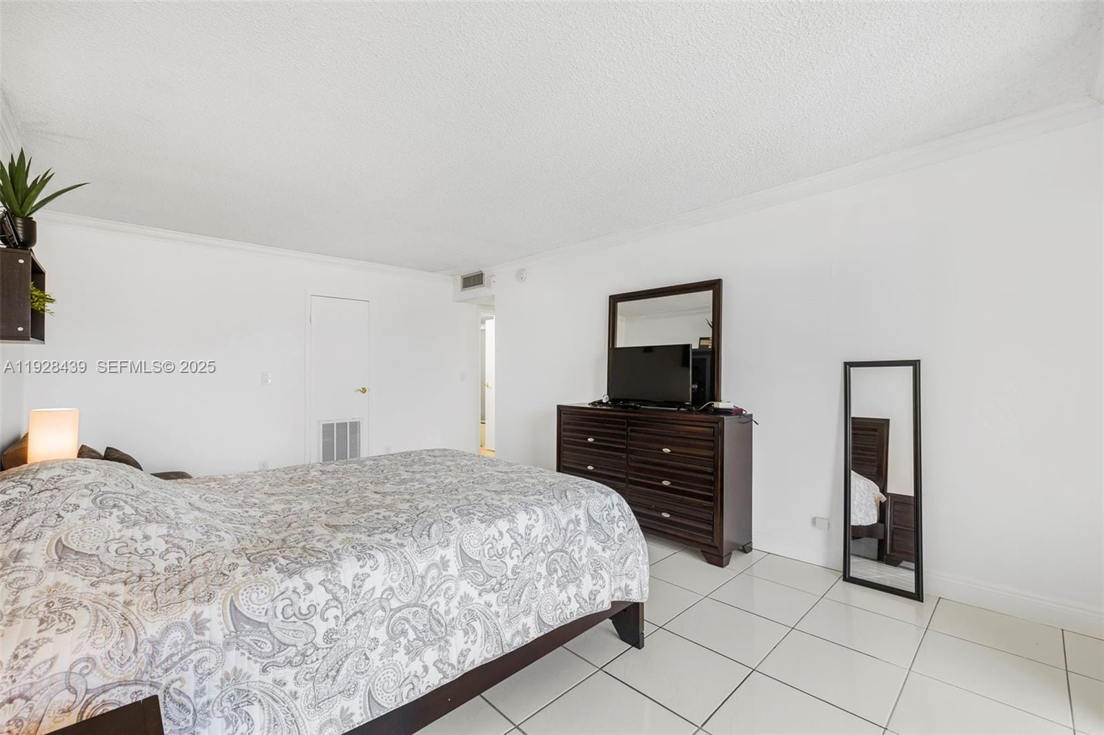 2017 S Ocean Drive 606, Hallandale Beach, FL 33009 photo 27