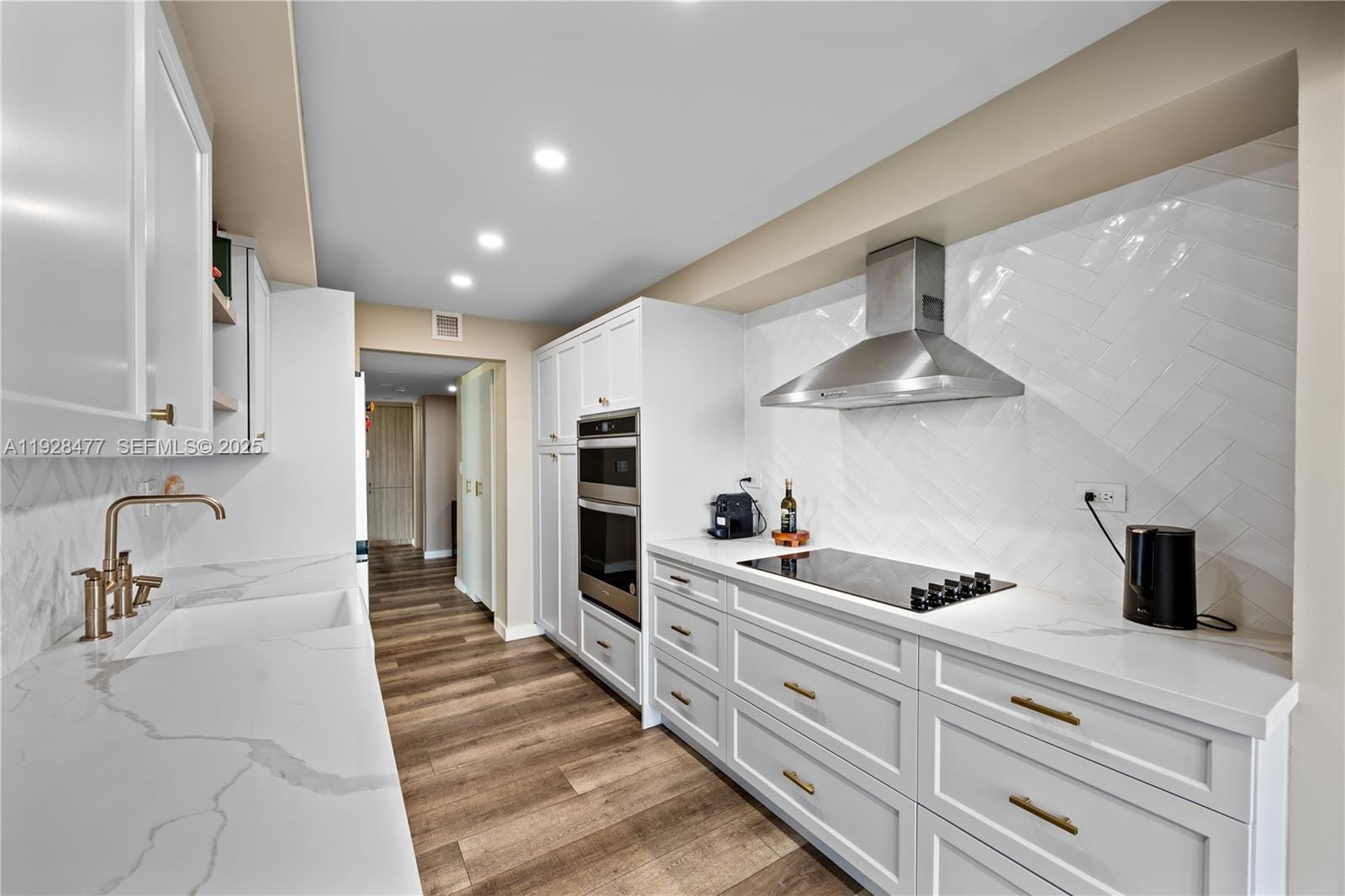 1915 Brickell Avenue 1001, Miami, FL 33129 photo 13