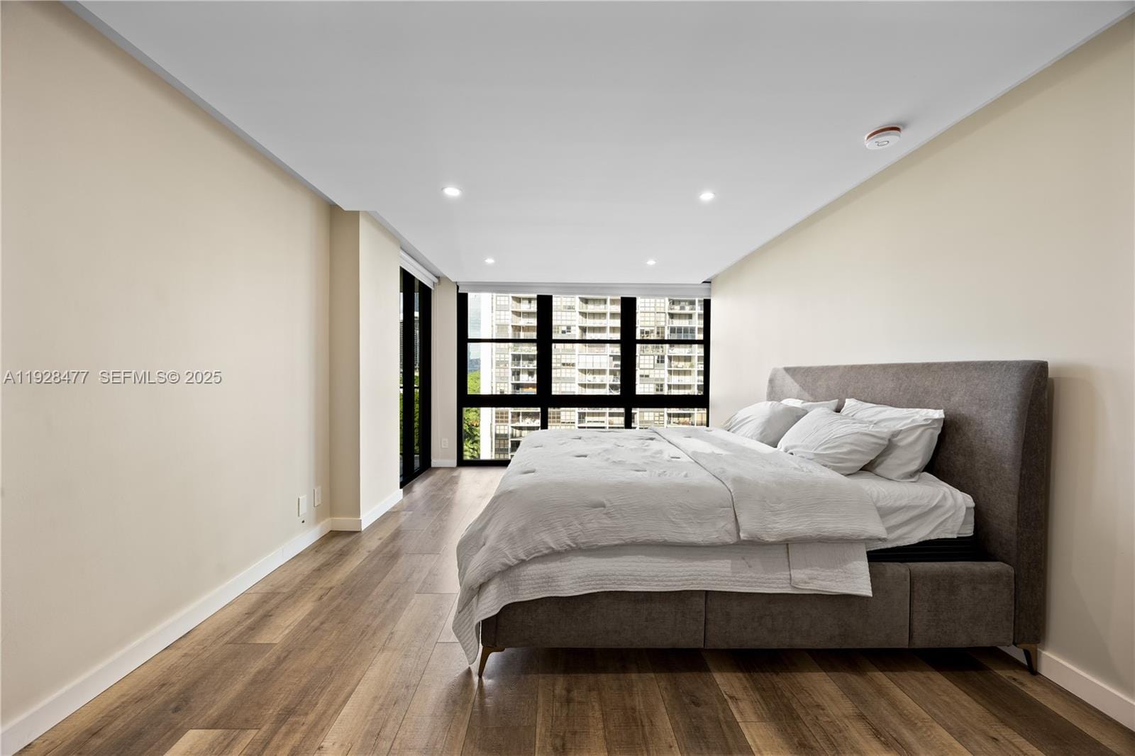 1915 Brickell Avenue 1001, Miami, FL 33129 photo 16