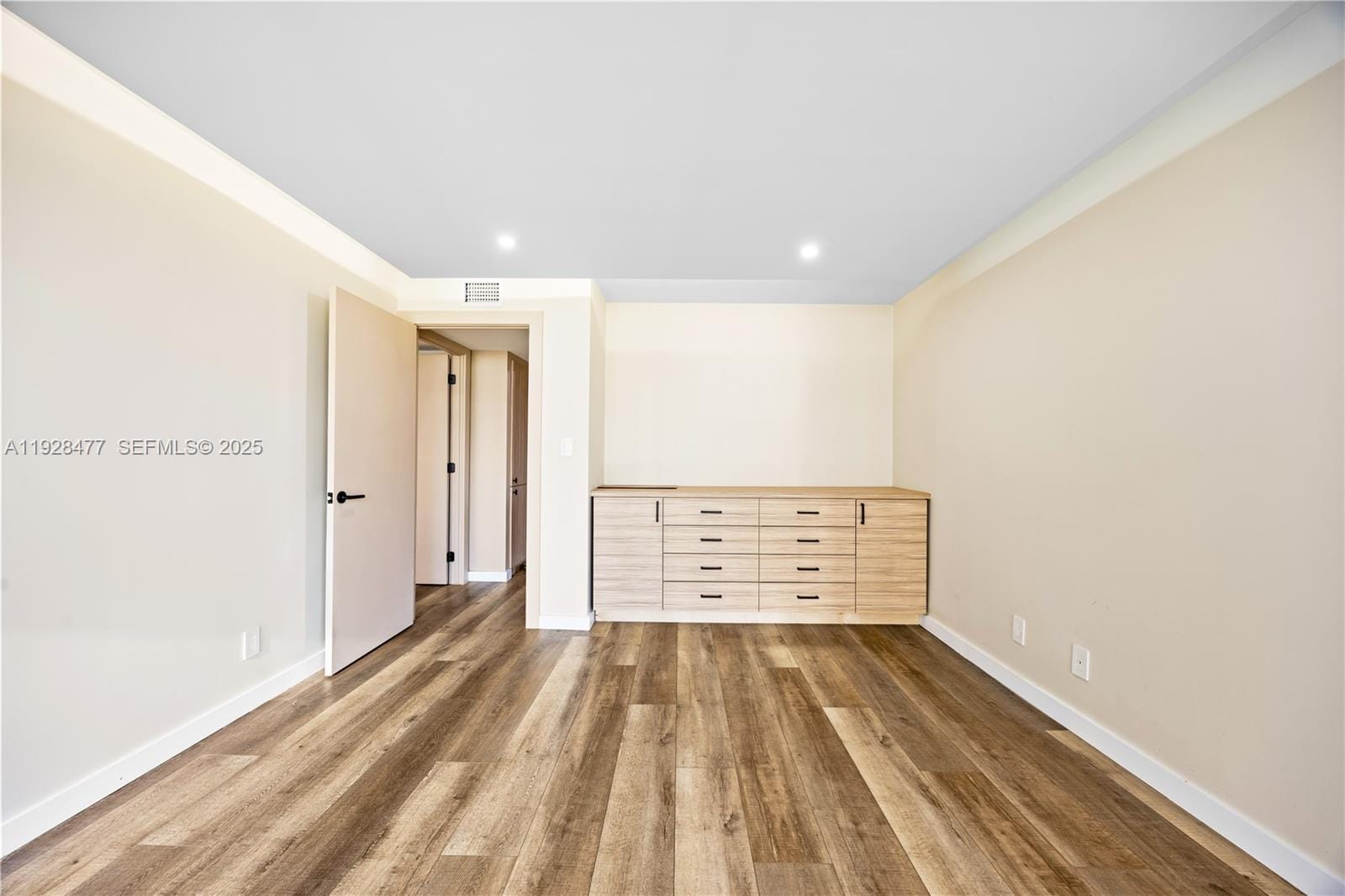 1915 Brickell Avenue 1001, Miami, FL 33129 photo 26