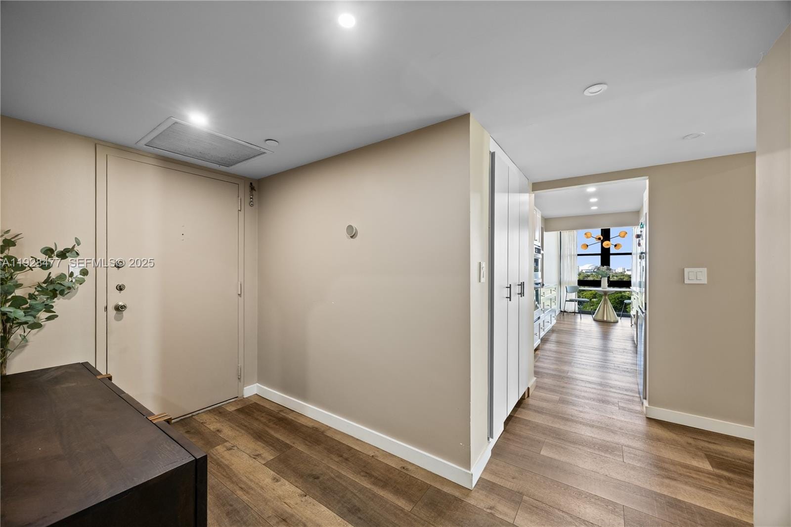 1915 Brickell Avenue 1001, Miami, FL 33129 photo 4