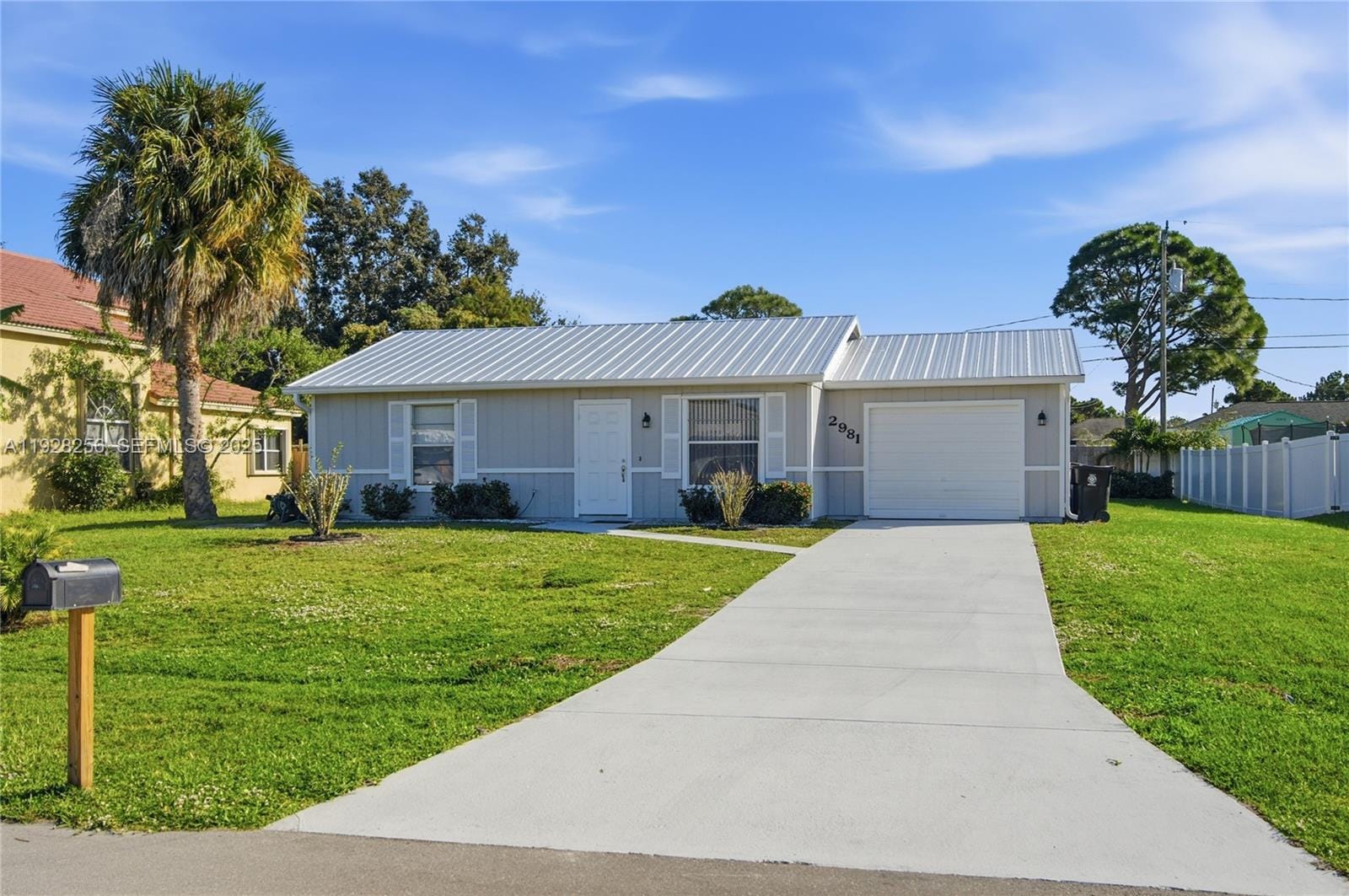 2981 SW Bright Street, Port St. Lucie, FL 34953