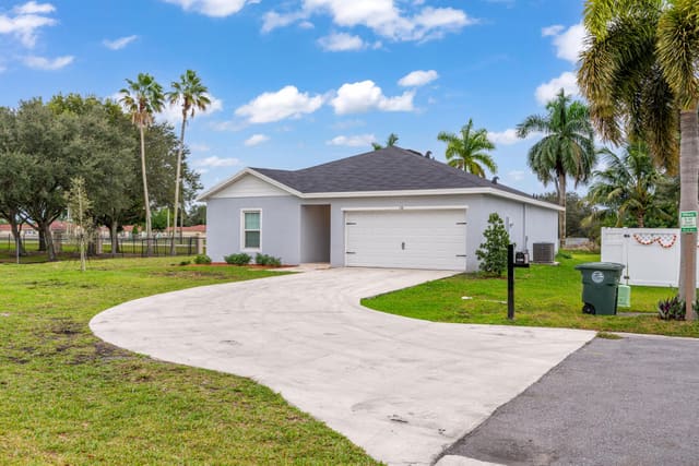 136 Dabou Loop, sold in Abidjan Estates, Belle Glade, FL