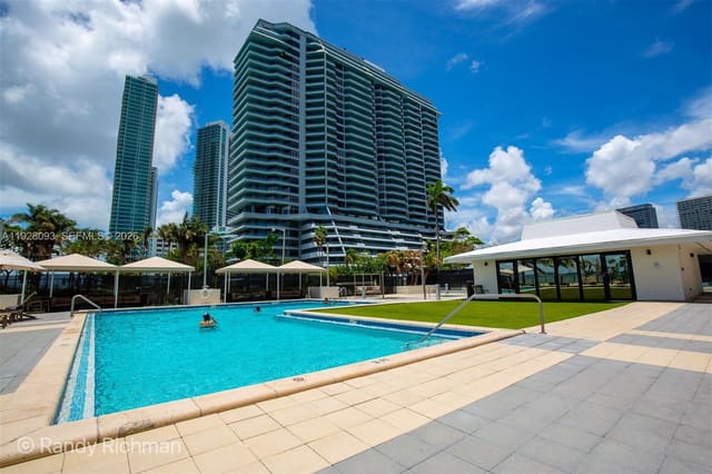 600 NE 36th Street 720, sold in Charter Club Condo, Miami, FL